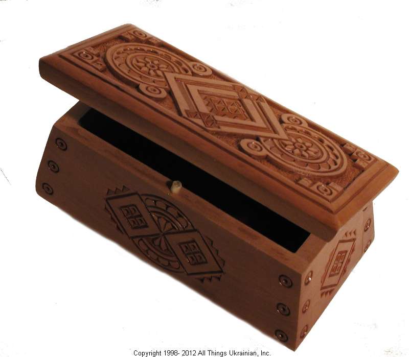 Carpathian Hand Carved Box # CwBox54E 